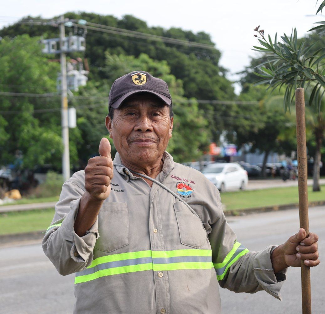 uploads/6/32/01 (818).Jpeg